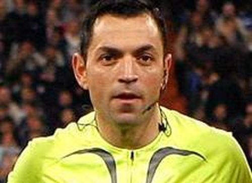 Ibericul Teixeira Vitienes va arbitra Bosnia - Romania