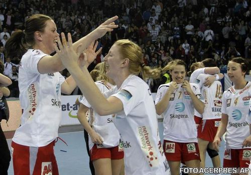 Handbal feminin/ Itxako - Larvik, in finala Ligii Campionilor