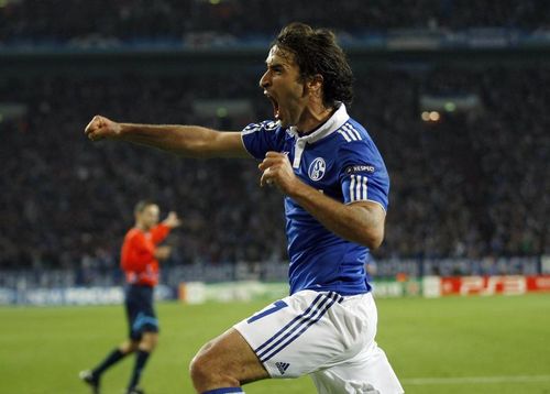 ​Liga Campionilor Schalke 04 - Manchester United/ Raul, principalul pericol pentru "Diavoli"