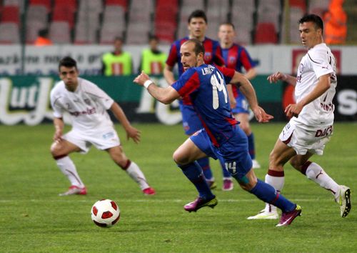 Liga 1: Steaua vs Rapid se va juca luni, 24 octombrie - Programul complet al televizarilor urmatoarelor trei etape