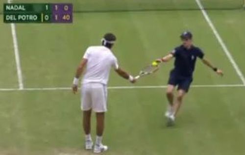 VIDEO Faza zilei la Wimbledon: Del Potro, "magician" cu unul dintre copiii de mingi