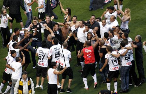 ​VIDEO Corinthians, campioana Braziliei: Titlul - dedicat memoriei lui Socrates