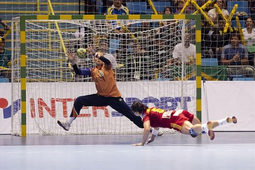 ​VIDEO CM handbal (f)  Brazilia - Romania 33-28/ Prima infrangere