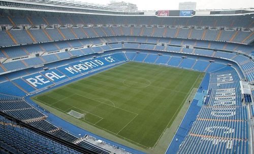 Real Madrid vs FC Barcelona (23.00)/ Duel de cinci stele pe "Santiago Bernabeu"