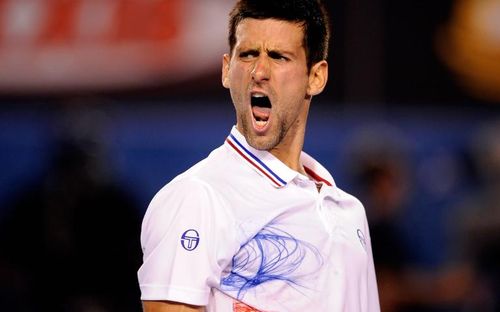 Novak Djokovic, in finala de la Australian Open dupa un meci de cinci seturi cu Andy Murray (6-3, 3-6, 6-7, 6-1, 7-5)