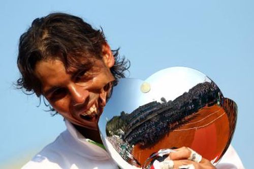 Rafael Nadal se impune la Monte Carlo (6-3, 6-1 cu Novak Djokovic)