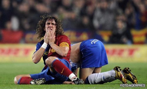 Accidentat la genunchi, Carles Puyol va rata EURO 2012