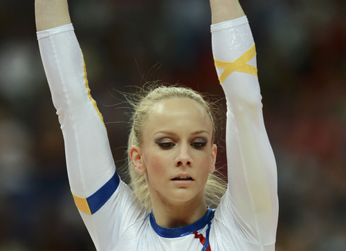 JO 2012 Gimnastica Romania s-a calificat in finala feminina pe echipe de pe locul 4