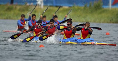 JO 2012 Echipajul masculin de kaiac 4, locul 8 in proba de 1.000 m