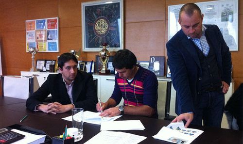 Cosmin Contra a semnat cu Petrolul un contract valabil un an si jumatate