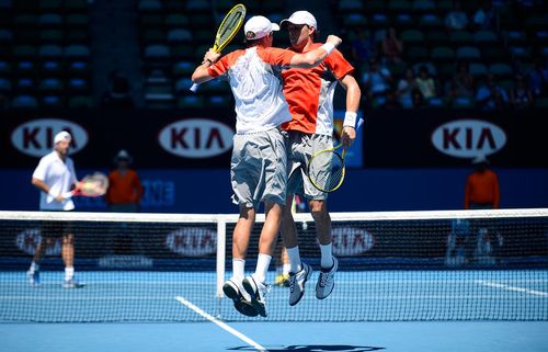 Australian Open: Fratii Bryan stabilesc un nou record de victorii de Grand Slam, impunandu-se la Melbourne