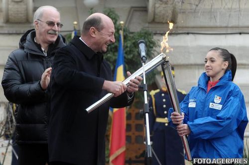 Torta olimpica a Festivalului Olimpic al Tineretului European, la Cotroceni