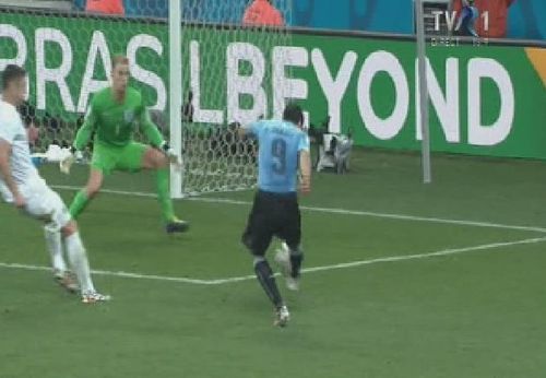 CM Fotbal Anglia - Uruguay 1-2 Spectacol total. Suarez reuseste dubla/ Anglia depinde de Italia si de jocul rezultatelor