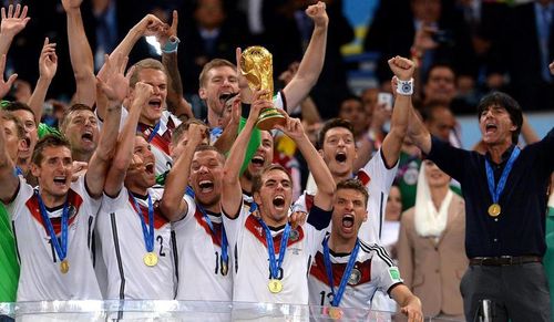 VIDEO FOTOGALERIE Germania - Argentina 1-0/ Germania, noua regina a lumii - Deutschland über alles