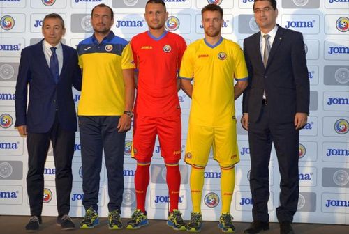 FOTOGALERIE Noul echipament al nationalei de fotbal a Romaniei