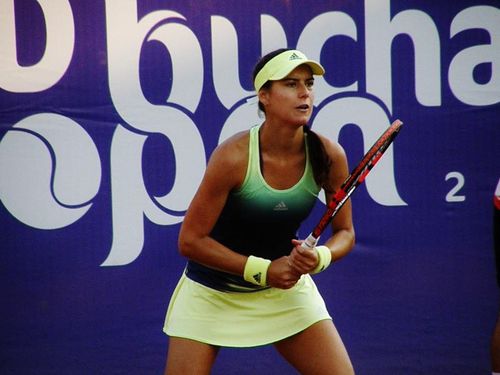 FOTOGALERIE BRD Bucharest Open: Sorana Carstea, in turul doi dupa o victorie "scurta" cu Sesil Karatanceva