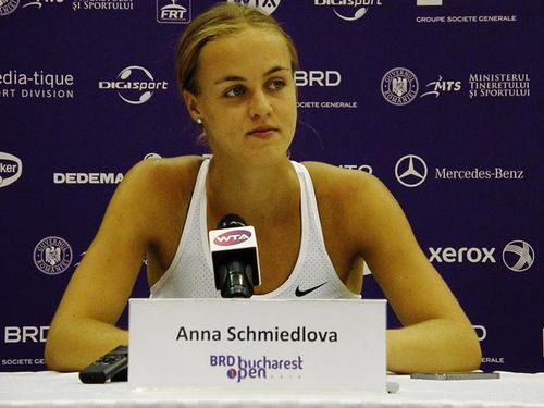 Clasamentul WTA: Simona Halep ramane pe 3; Monica Niculescu a urcat pe 38 - Schmiedlova, salt de 16 locuri dupa castigarea BRD Bucharest Open