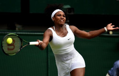 Wimbledon: Serena Williams, en-fanfare in finala competitiei - A cedat doar sase game-uri in fata unei palide Maria Sharapova