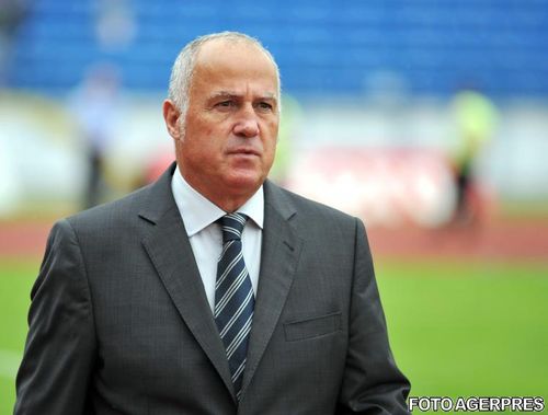 Dumitru Dumitriu, antrenor principal al FC Steaua. Il inlocuieste pe Massimo Pedrazzini