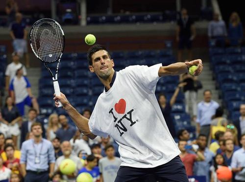VIDEO IMAGINILE ZILEI Spectacol marca Novak Djokovic - Sarbul a dansat cu un fan dupa victoria cu Haider-Maurer