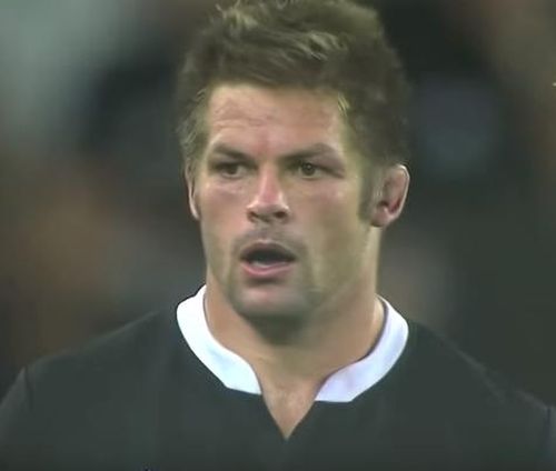 S-a retras din activitate unul dintre cei mai mari jucatori de rugby, daca nu cel mai mare: Emblematicul capitan al All Blaks, Richie McCaw