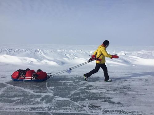 Romanul Tiberiu Useriu a castigat cel mai greu maraton din lume 6633 Ultra, ce s-a desfasurat dincolo de Cercul Polar