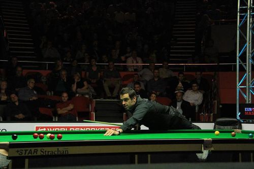 ​European Masters Snooker: Ronnie O'Sullivan vs Neil Robertson in semifinale