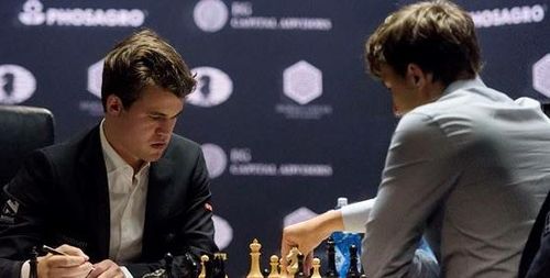 ​Sah, titlul mondial: Remiza in a treia partida dintre Magnus Carlsen si Serghei Kariakin