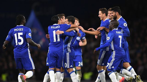 VIDEO Chelsea - Everton 5-0/ Chelsea a urcat pe primul loc in Premier League