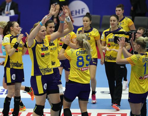 CE Handbal (f): Romania vs Cehia 30-28/ La un pas de semifinale