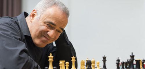 Garry Kasparov revine in competitii, la turneul de blitz de la Saint-Louis, in Statele Unite