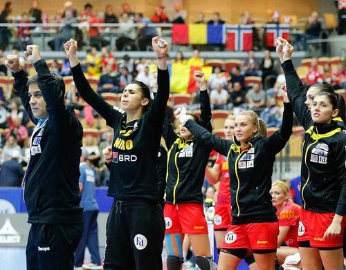 CE Handbal (f): Romania vs Croatia 31-26/ Victorie usoara pentru tricolore - Romania s-a calificat in grupele principale