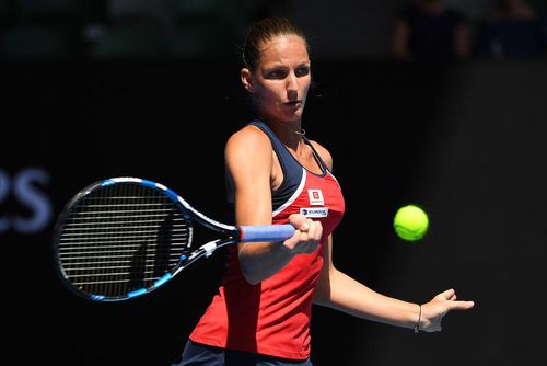 Australian Open (f): Serena Williams, Caroline Wozniacki si Karolina Pliskova, victorii in runda inaugurala - Samantha Stosur si Kristina Mladenovic, eliminate (Rezultatele zilei)