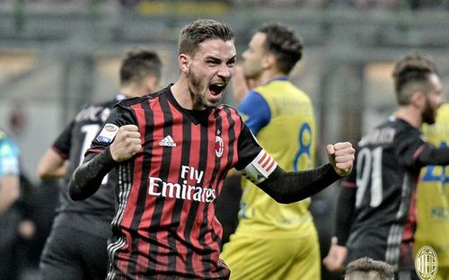 VIDEO AC Milan - Chievo 3-1/ A treia victorie consecutiva in Serie A