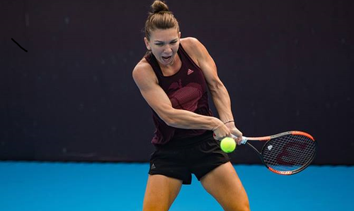 ​WTA Beijing: Magdalena Rybarikova a invins-o pe Eugenie Bouchard si o va intalni pe Simona Halep in turul doi