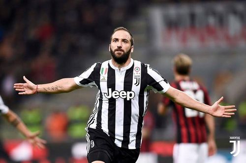 VIDEO AC Milan - Juventus 0-2/ Seara lui Higuain