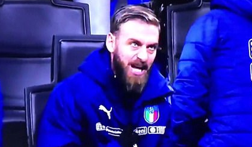 Gestul lui De Rossi dupa eliminarea dureroasa a Italiei: A urcat in autocarul Suediei si si-a cerut scuze pentru ca spectatorii de pe San Siro au fluierat imnul oaspetilor