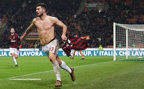 ​VIDEO AC Milan - Inter 1-0/ Milan, in semifinalele Cupei Italiei - Cutrone, decisiv in minutul 104