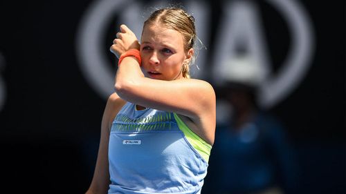 Cum a motivat Anett Kontaveit înfrângerea drastică suferită în fața Simonei Halep