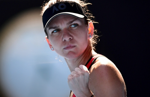 Simona Halep, despre felul în care și-a luat victoria în thrillerul cu Kerber: "Dacă aș fi fost defensivă, aș fi pierdut din nou un meci important"