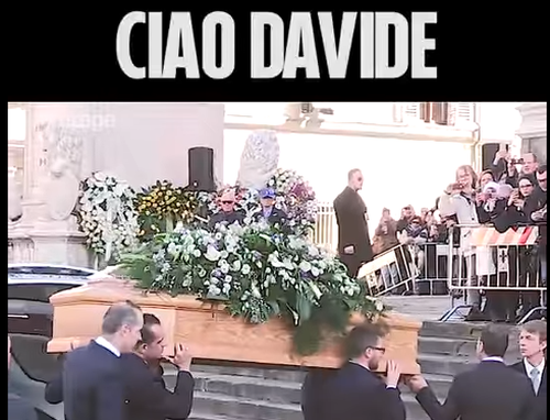 VIDEO Emotionant, dureros, apasator: Peste 10.000 de suporteri ai Fiorentinei, alaturi de Davide Astori pe ultimul sau drum - La inmormantare au fost prezenti Ianis Hagi si Ciprian Taturusanu