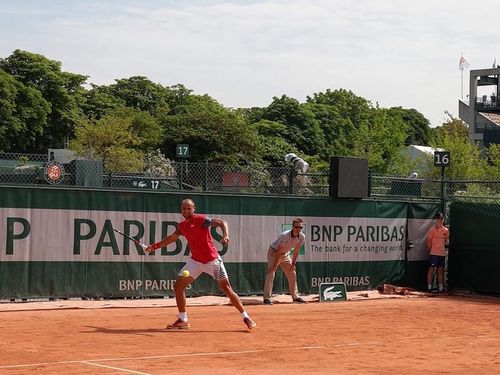 ​FOTOGALERIE Terenul 16, "pământ românesc" - Marius Copil, eliminat de la Roland Garros după ce a avut 2-0 la seturi (meci maraton de 3 ore si 41 de minute)