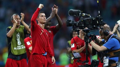 VIDEO FOTOGALERIE Pomul lăudat, sacul de goluri și adevăratul start al Mondialului (Portugalia - Spania 3-3)