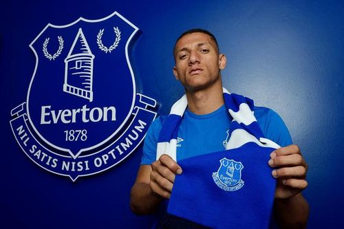 Everton l-a achiziționat pe brazilianul Richarlison de la Watford, pentru suma de 56 de milioane de lire sterline