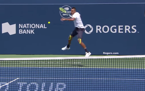 ​VIDEO Nick Kyrgios, forehand-ul  de 185 de km/h și reluările care nu fac "față"