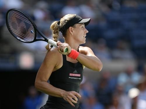 US Open: Ziua nefastă a favoritelor - Angelique Kerber, Petra Kvitova și Caroline Garcia au fost eliminate; Maria Sharapova, victorie categorică cu Jelena Ostapenko