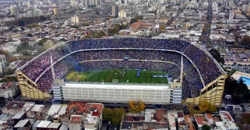 Continuă tensiunile în fotbalul din Argentina: Stadionul echipei Boca Juniors, evacuat după o ameninţare cu bombă