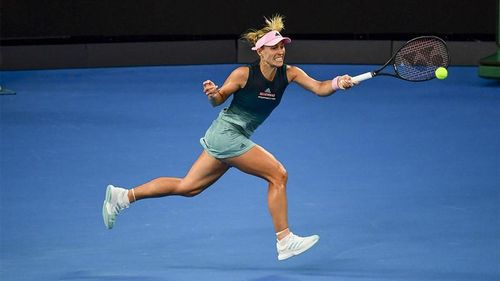 VIDEO Australian Open: Surpriză imensă la Melbourne - Angelique Kerber, învinsă fără drept de apel de Danielle Collins (scor 6-0, 6-2)