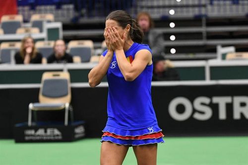 Site-ul FedCup, după victoria României cu Cehia: "Poate că a fost weekend-ul Simonei Halep, cu strălucitoarea ei dublă victorie, dar a fost şi momentul Monicăi Niculescu"