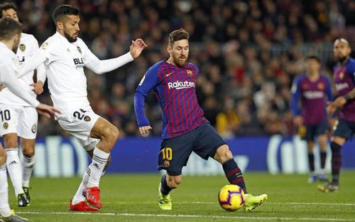 VIDEO Barcelona - Valencia 2-2 / Messi a reușit o "dublă" și a salvat un punct pentru catalani, după ce au fost conduși cu 2-0